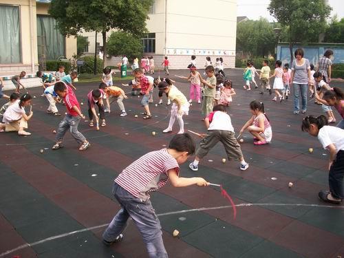 幼儿园集体游戏视频,集体游戏精彩瞬间回顾(图2) 幼儿园集体游戏视频,集体游戏精彩瞬间回顾(图2)