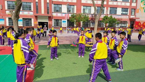 校园游戏活动图片,校园游戏活动精彩瞬间回顾(图1) 校园游戏活动图片,校园游戏活动精彩瞬间回顾(图1)