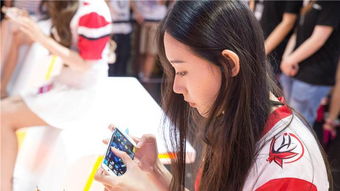 女生玩游戏菜,女生在游戏世界中的成长之旅(图2)