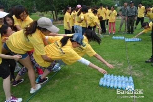 活跃团队氛围的游戏,趣味游戏点燃团队氛围新篇章(图2) 活跃团队氛围的游戏,趣味游戏点燃团队氛围新篇章(图2)