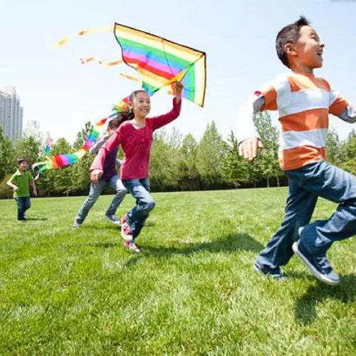小孩户外游戏有哪些,探索儿童快乐成长的无限可能(图1) 小孩户外游戏有哪些,探索儿童快乐成长的无限可能(图1)