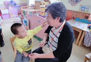 幼儿重阳节游戏,幼儿欢乐游戏时光(图2)