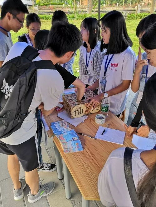 校园摆摊游戏,校园生活新体验(图3) 校园摆摊游戏,校园生活新体验(图3)
