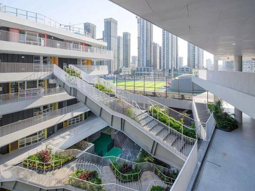 校园庭院游戏(图3) 校园庭院游戏(图3)