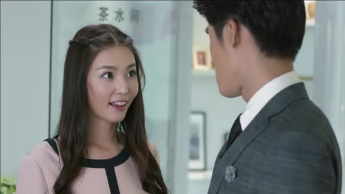 校花一笑很倾城游戏,游戏中的浪漫邂逅与智慧挑战(图1) 校花一笑很倾城游戏,游戏中的浪漫邂逅与智慧挑战(图1)