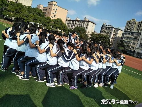 信任进步行游戏,探索游戏中的心灵成长之旅(图1)