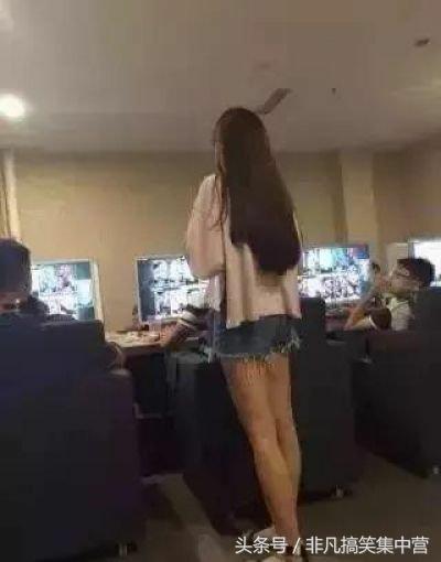 女朋友会打游戏(图1) 女朋友会打游戏(图1)