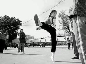 趣味翻绳游戏大桥单人(图3) 趣味翻绳游戏大桥单人(图3)