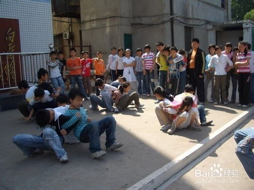 团队游戏解手链视频(图2) 团队游戏解手链视频(图2)